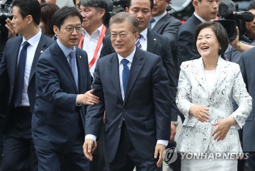 대통령 '광화문 집무실' 준비는 어떻게…2019년 예상 - 2