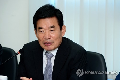 김진표 '종교인 과세 유예' 추진…"필요하지만 준비 거쳐야"(종합) - 1