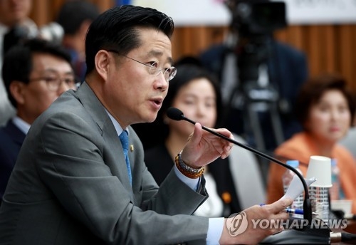 강경화 '저격' 이태규, 李총리 청문회 이어 또 문자폭탄 받아 - 2