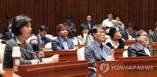 文대통령, 12일 국회 시정연설…첫 대통령 추경연설(종합) - 1