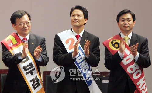 (왼쪽부터)김부겸 행자부장관 후보자, 임종석 비서실장, 김영춘 해수부장관 후보자