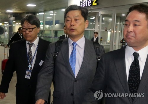 부산 도착한 모리모토 총영사