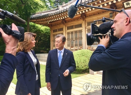 문 대통령, 미국 CBS 디스 모닝과 인터뷰