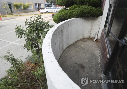 동거녀 살해 교회 베란다 유기…"끝내겠다" 범행 암시 - 2