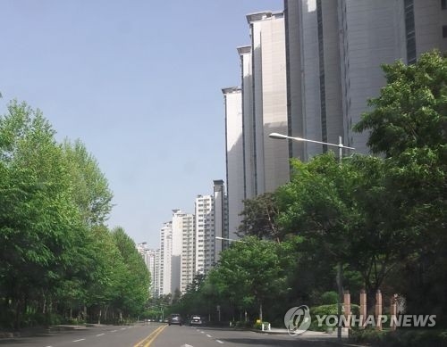 최종구 후보자가 사는 잠실 아파트 단지