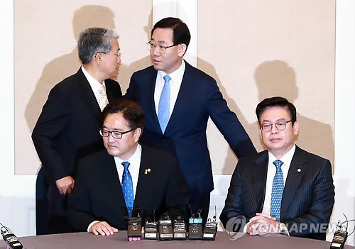 野3당 배수진 "송영무·조대엽 임명하면 임시국회 파국" - 1