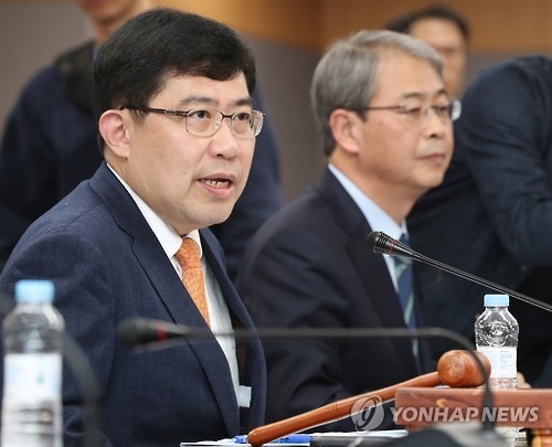 한국당 신임 혁신위원에 윤창현 시립대 교수 - 1
