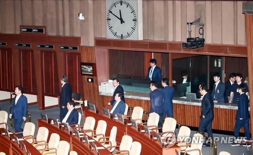 "추석민심 중요한데"…여야, '국감시기' 복잡한 셈법 - 1