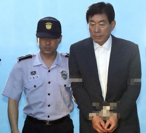 `국정원법·선거법 위반' 원세훈 다시 법정구속