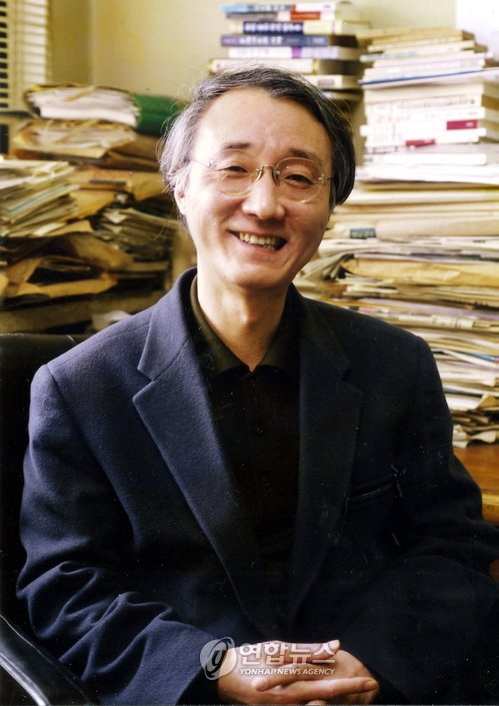 소설가 마광수 동부이촌동 자택서 숨진 채 발견(2보) - 1