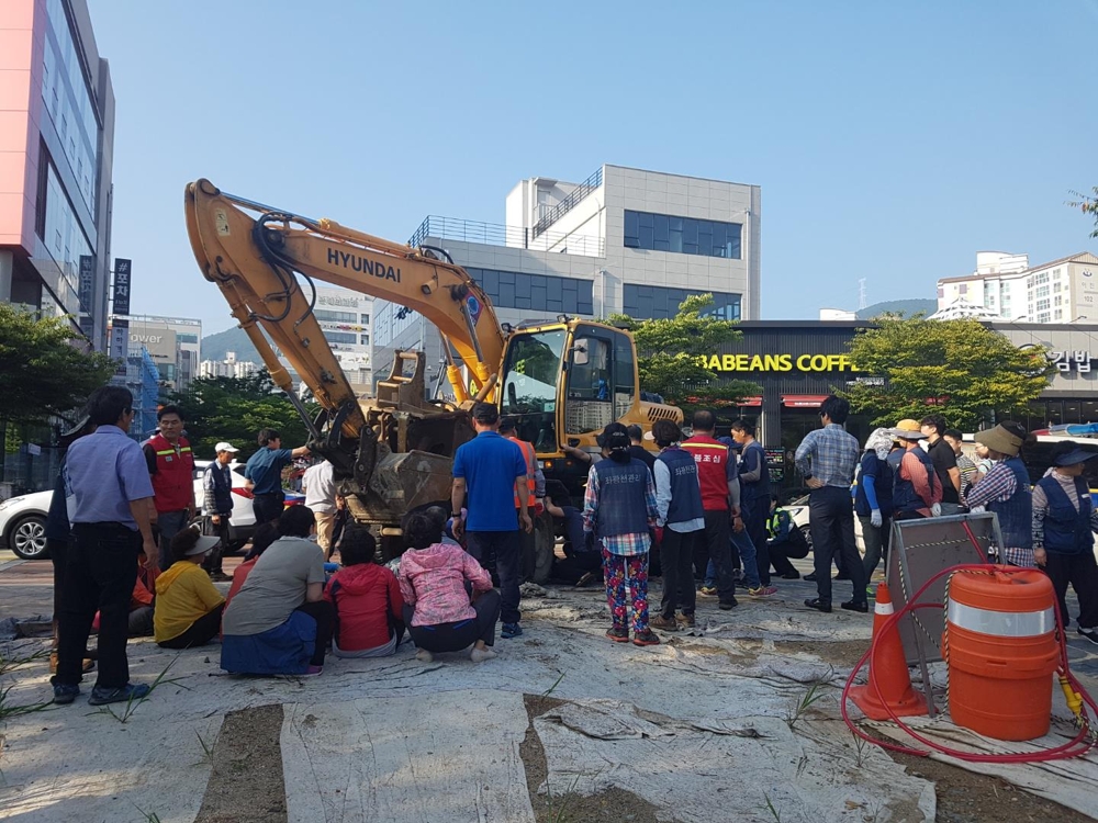 정관신도시 야외물놀이장 갈등