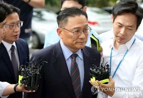 지난달 군 검찰 출석한 박찬주 대장