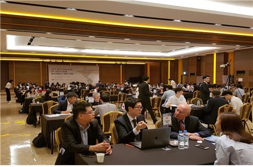 WTA 하이테크 페어 수출상담회