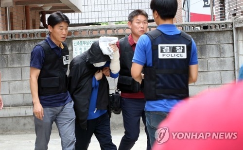 원룸 방문한 인터넷 기사 살해 50대 무기징역 구형 - 1