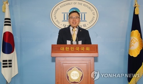 한국당 "방송법 개정 없이는 4월 임시국회도 없다" - 1