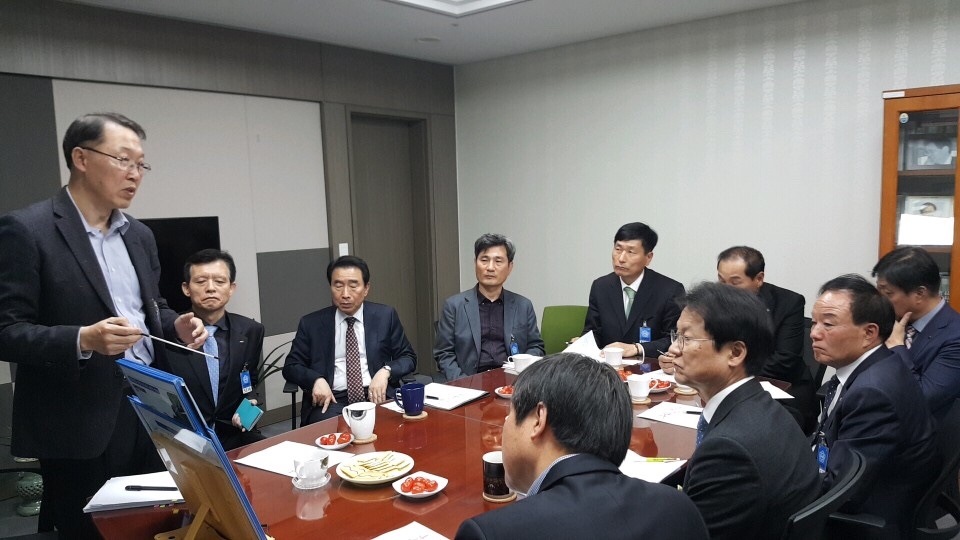 도로공사, 광주 서창마을 주민 면담