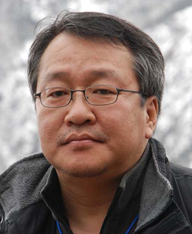 신장식 작가