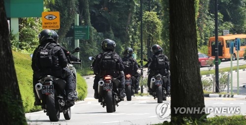 카펠라 호텔, 경계 강화