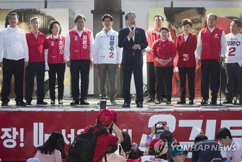 한국 "보수 살려달라"…격전지 향해 마지막 메시지(종합2보) - 2