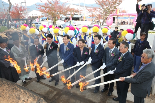 지난해 김해 분청 도자기 축제