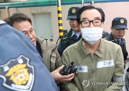 대답 없는 최규호 전 전북교육감
