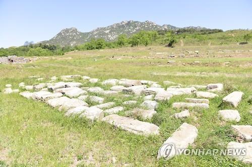 개성 만월대.