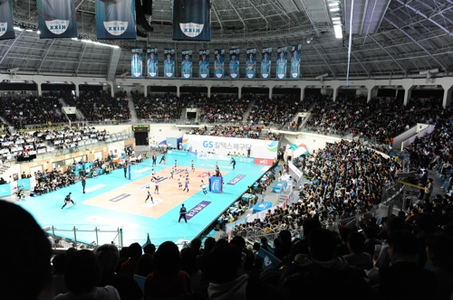 여자프로배구 GS칼텍스, 시즌 첫 홈 만원 관중