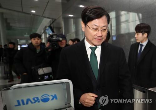 지난달 퇴임한 오영식 전 코레일 사장