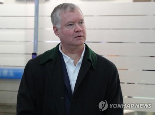출국하는 스티븐 비건 미국 국무부 대북특별대표