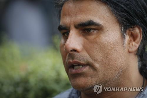 뉴질랜드 테러 현장에서 테러범과 맞서 희생을 줄인 압둘 아지즈