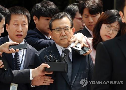 김학의, 험난한 영장실질심사