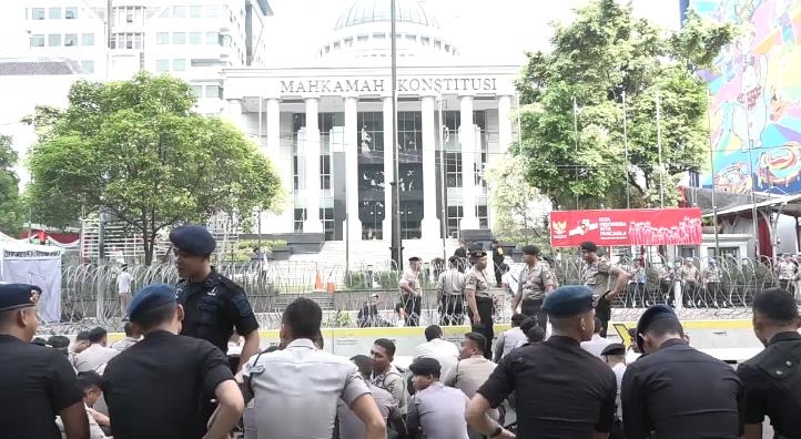 인도네시아 헌법재판소 주변 경력배치