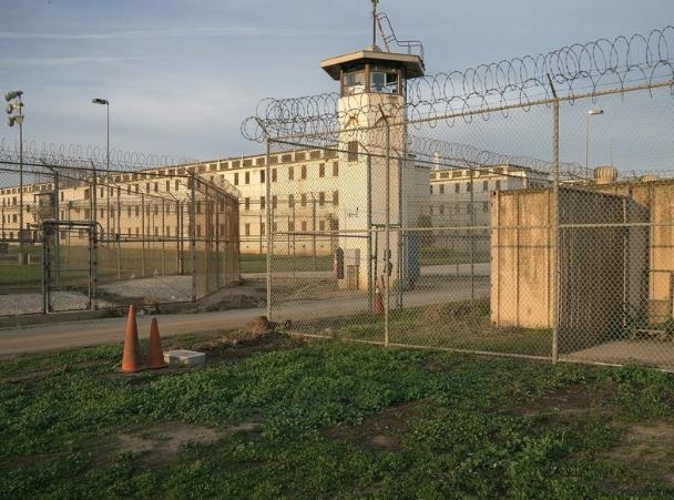 솔다드 교도소 