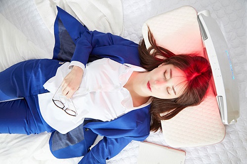 일구칠일, 베개형 LED 두피 모발관리 홈케어 '헤어로우' 론칭 - 1
