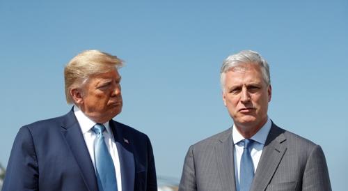 트럼프 미국 대통령(왼쪽)과 오브라이언 신임 백악관 국가안보보좌관