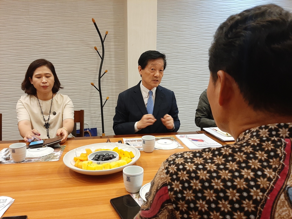 동포재단 이사장, 인니 방문…"한인 이주 100주년 사업 중요"