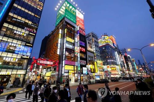 코로나19 확산하는 일본…도쿄의 밤거리