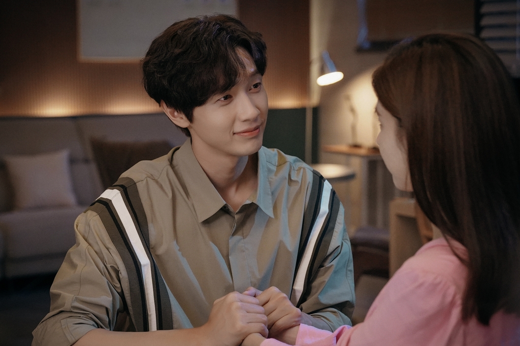 MBC에브리원 드라마 '연애는 귀찮지만 외로운 건 싫어!' 속 배우 지현우