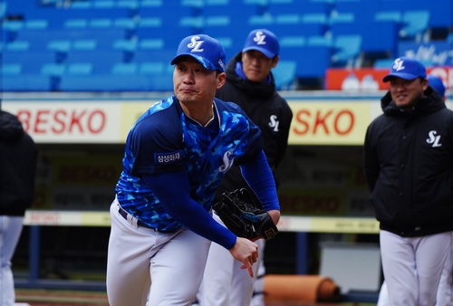 몸 푸는 오승환