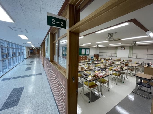 12일 개원한 4·16민주시민교육원 기록관에 복원된 기억교실. [촬영 이영주]