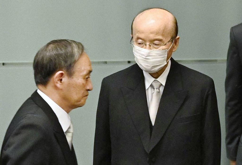 일본 총리관저의 실세 스기타