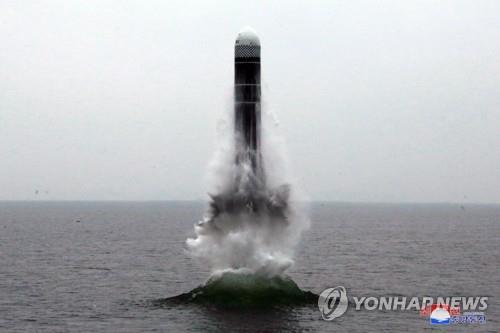 북한 SLBM '북극성-3형' 발사 장면 