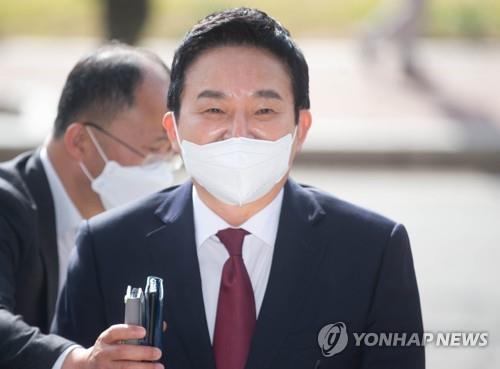 답변하는 원희룡 국토교통부 장관 후보자