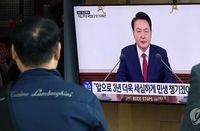 尹 "앞으로 3년 세심히 민생 챙길것…서민·중산층 중심 시대"
