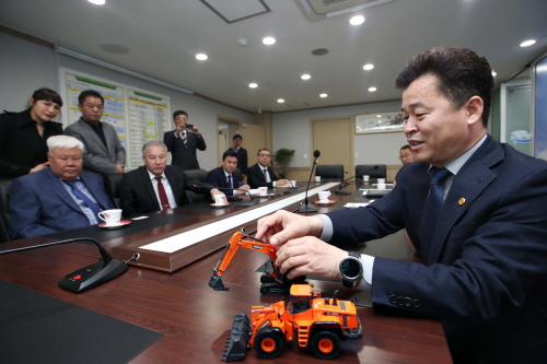 인천 동구, 4차 산업혁명 선도기업 유치 시동 - 1