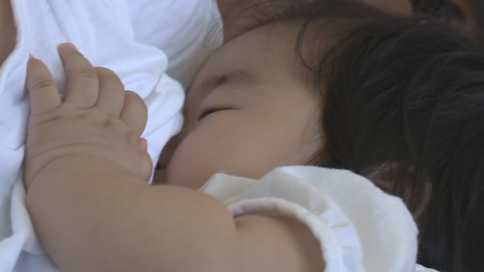 "9개월 이상 모유, 아이 인지기능 향상에 효과"
