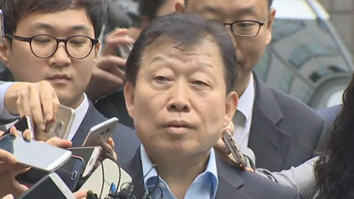 고재호 대우조선 전 사장 검찰 출석…"책임통감" <현장연결>