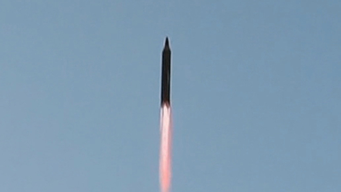 北朝鮮　弾道ミサイルの発射映像を公開（５月１６日）
