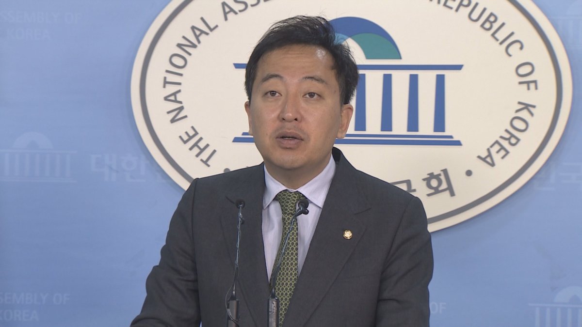 재심 출석 금태섭 "민주당 어쩌다 이런 모습 됐나"