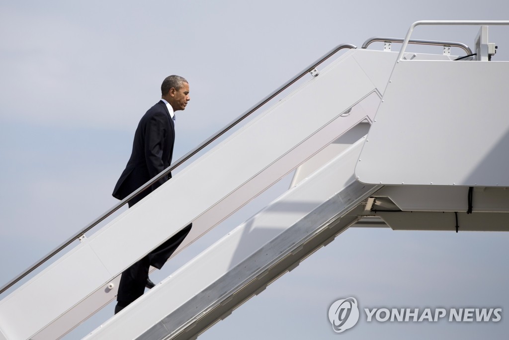 집권2기 첫 아시아 순방에 나선 버락 오바마 미국 대통령. (AP=연합뉴스)